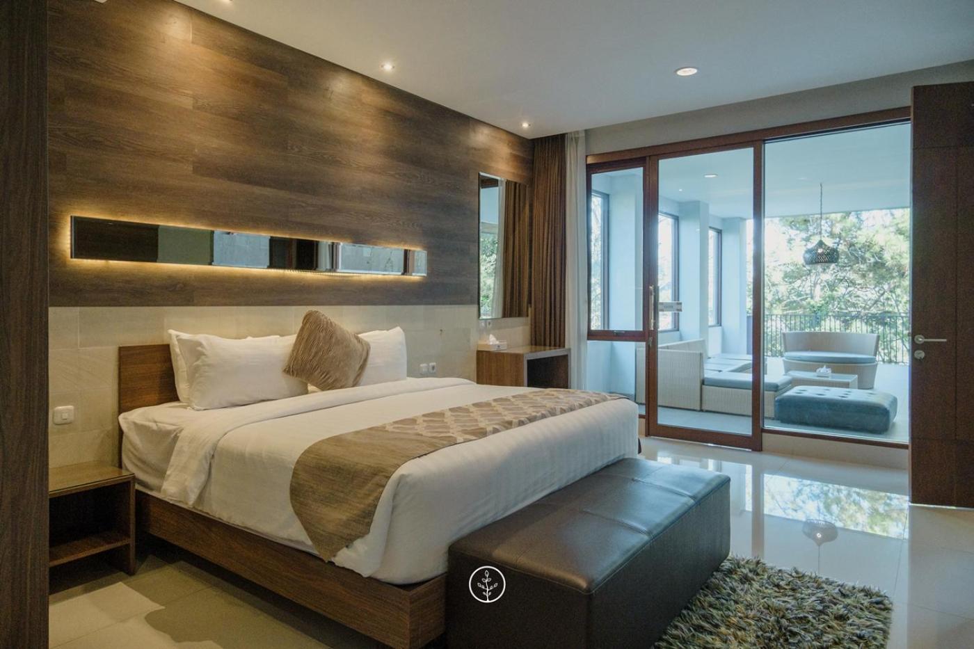 Anindya Hill View Villa 7 Bedrooms With A Private Swimming Pool Bandung Eksteriør bilde