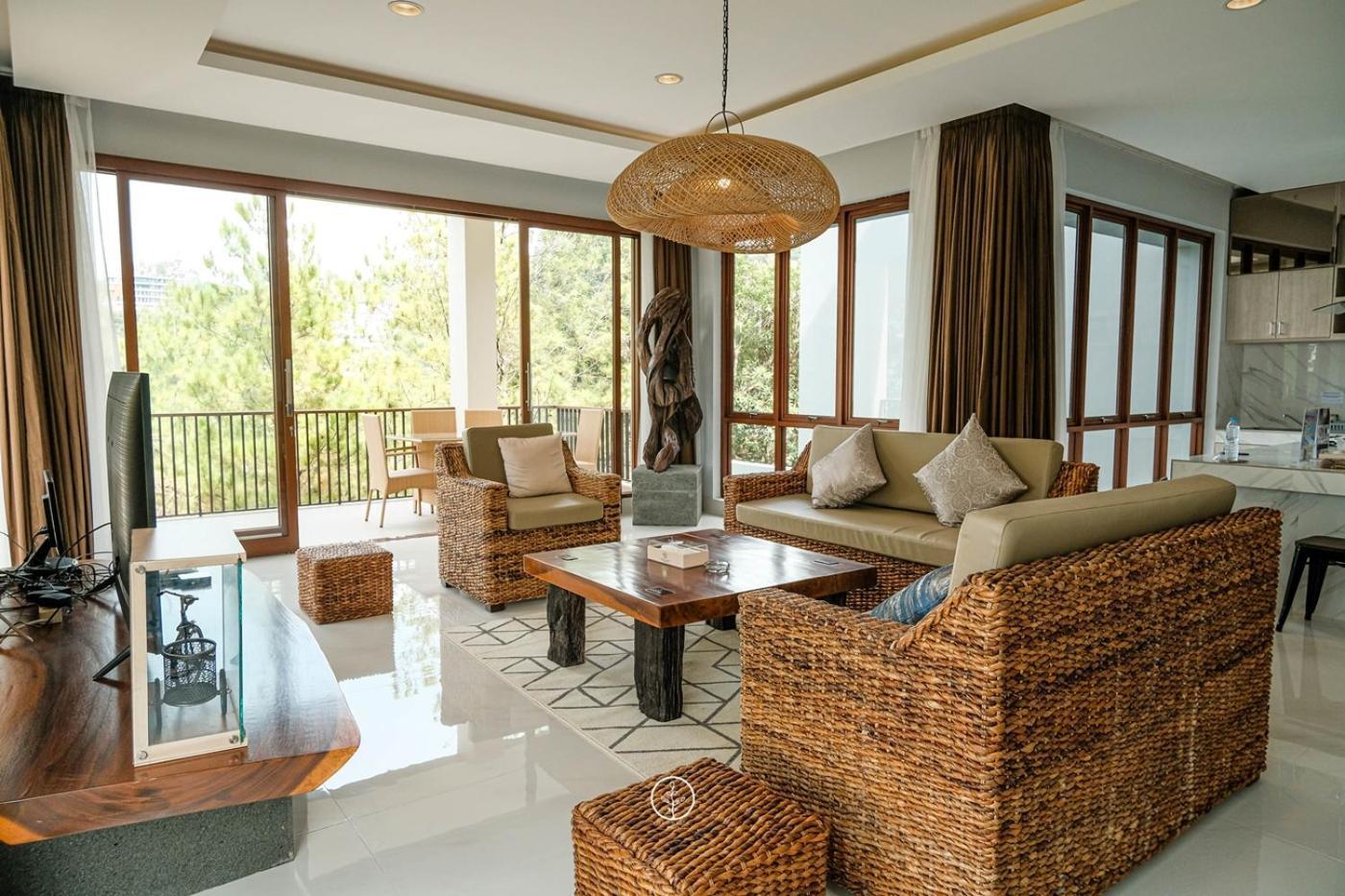 Anindya Hill View Villa 7 Bedrooms With A Private Swimming Pool Bandung Eksteriør bilde