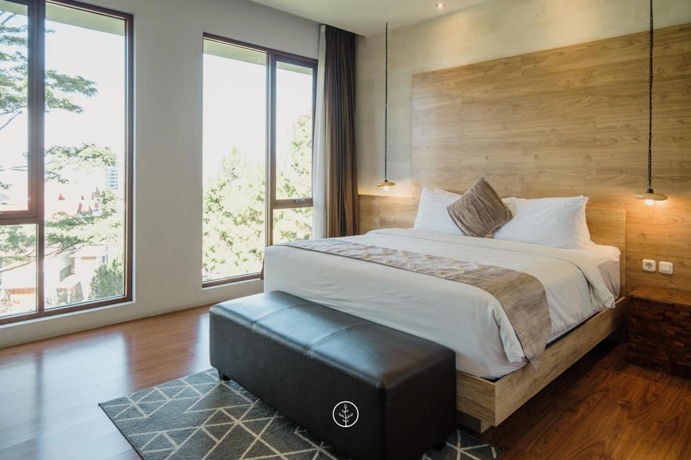 Anindya Hill View Villa 7 Bedrooms With A Private Swimming Pool Bandung Eksteriør bilde