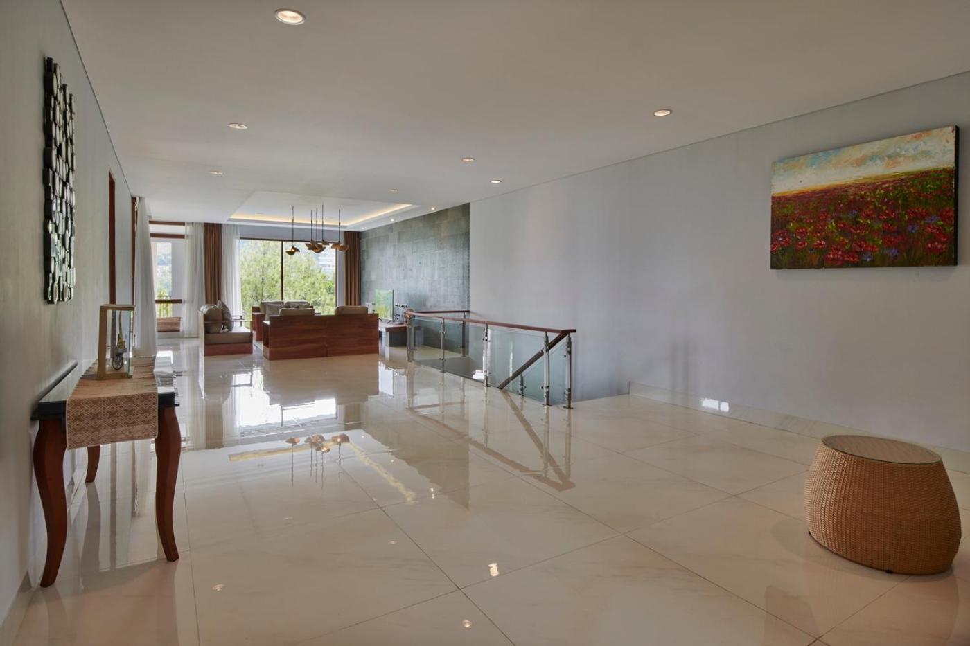 Anindya Hill View Villa 7 Bedrooms With A Private Swimming Pool Bandung Eksteriør bilde