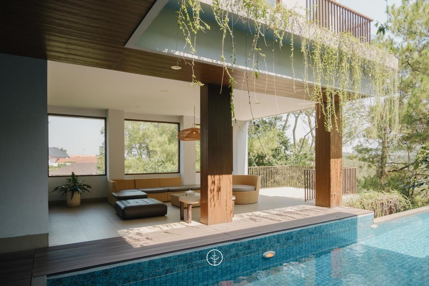 Anindya Hill View Villa 7 Bedrooms With A Private Swimming Pool Bandung Eksteriør bilde